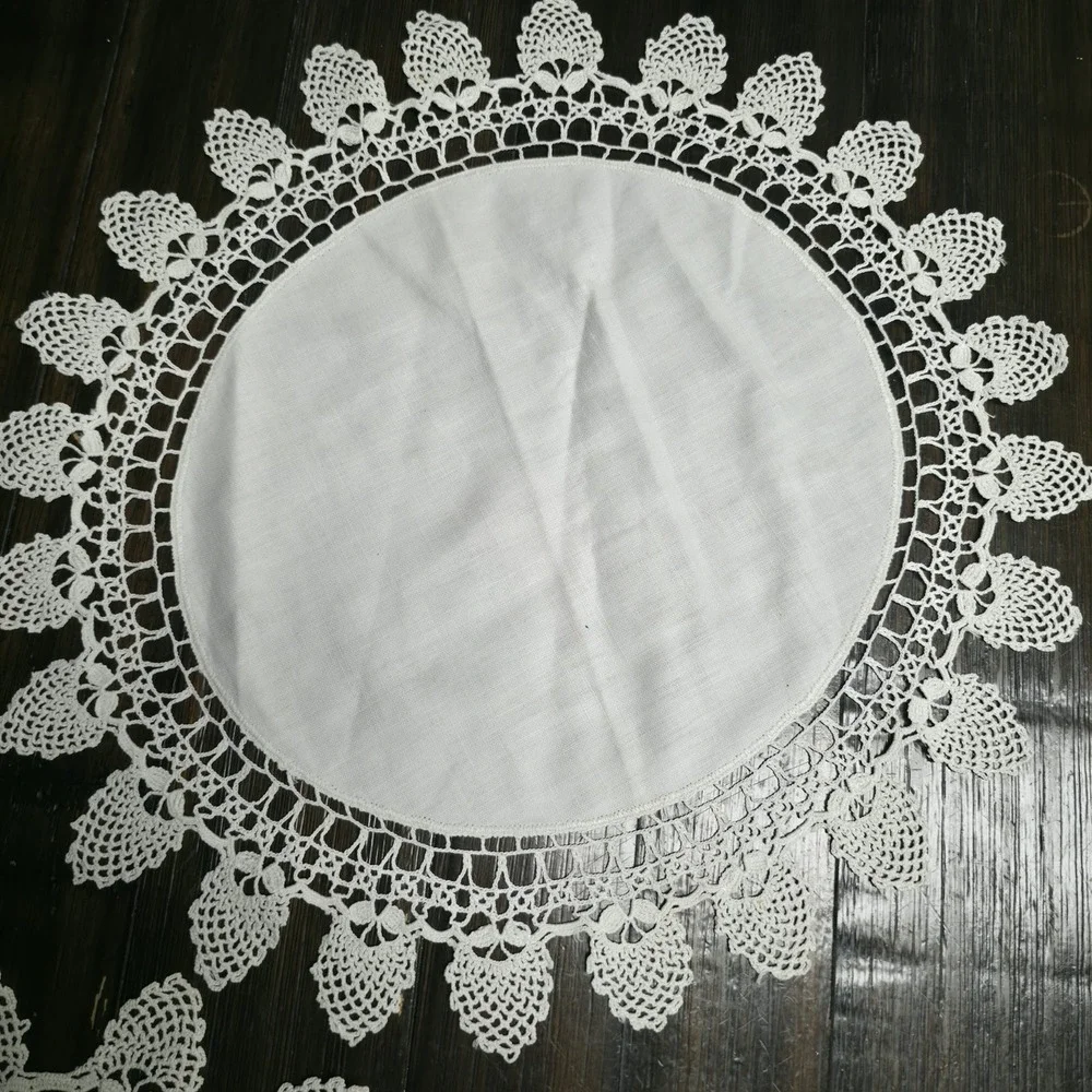Lot of 4 Vintage White Doilies Linen Center Round Hand Crochet Lace Border Set